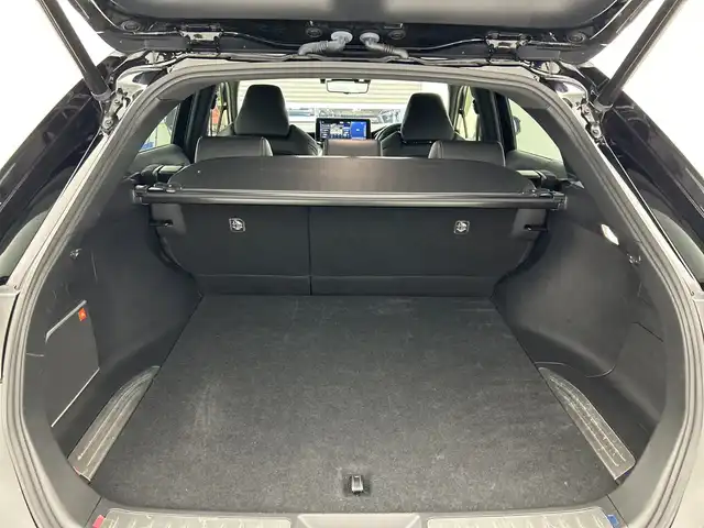 トヨタ ハリアー ハイブリッド Z 三重県 2021(令3)年 5.2万km ブラック /純正ディスプレイオーディオ//AM/FM/フルセグ/USB/Bluetooth//パノラミックビューモニター//運転席パワーシート//ハーフレザーシート//LEDヘッドライト//JBLプレミアムサウンド//レーダークルーズコントロール//ガラスルーフ//純正19インチAW