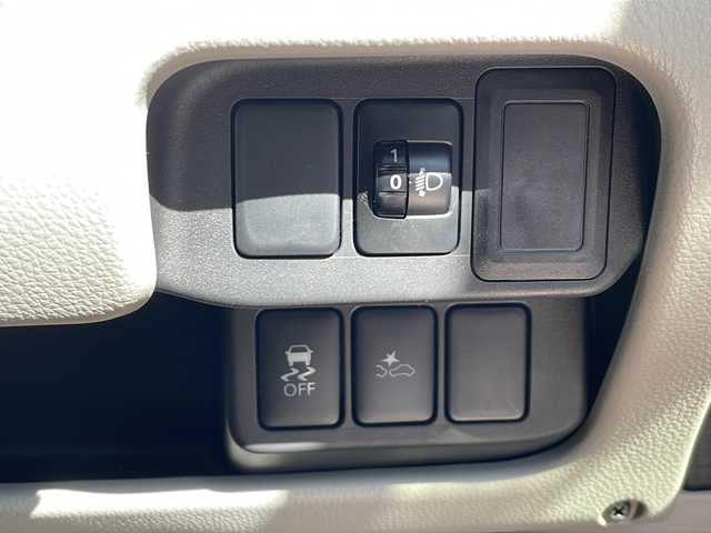 日産 デイズ X 山口県 2019(平31)年 7.8万km ブロッサムピンク 登録時走行距離/　【77796km】/ワンオーナー/保証書/取扱説明書/純正ナビ/CD/DVD/フルセグTV/Bluetooth/アラウンドビューモニター/アイドリングストップ/ETC/AAC/電格ミラー/ドアバイザー/純正フロアマット