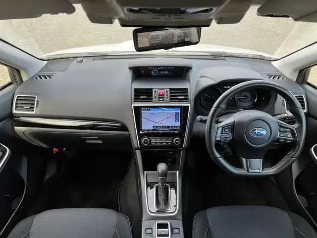 スバル レヴォーグ 1．6GT アイサイト Sスタイル 道央・札幌 2018(平30)年 5.1万km クリスタルホワイトP ４WD/ワンオーナー/純正メモリーナビ/AM/FM/BT/SD/CD/DVD/フルセグ/アイサイト/衝突被害軽減ブレーキ/横滑り防止装置/レーダークルーズコントロール/レーンキープアシスト/クリアランスソナー/ブラインドスポットモニター/バックカメラ/フロントカメラ/サイドカメラ/ビルトインETC/ドライブレコーダー/アイドリングストップ/D席パワーシート/前席シートヒーター/革巻きステアリング/ステアリングリモコン/パドルシフト/電動パーキング/オートブレーキホールド/デジタルインナーミラー/MTモード付AT/プッシュスタート/スマートキー/LEDヘッドライト/オートライト/オートマチックハイビーム/フォグランプ/電動格納ミラー/ヒーテッドドアミラー/ウィンカーミラー/純正フロアマット/ドアバイザー