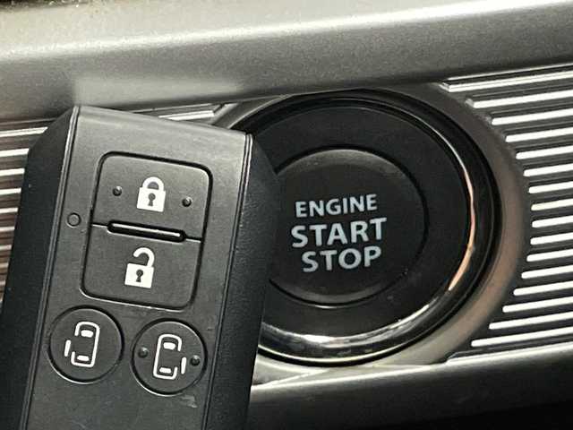 スズキ スペーシア カスタム HYBRID XS ターボ 愛知県 2018(平30)年 4.4万km フェニックスレッドパール/ブルーイッシュブラックパール 純正9型ナビ/全方位カメラ/両側パワースライドドア/クルーズコントロール/シートヒーター/バックカメラ/コーナーセンサー/純正アルミホイール/LEDヘッドライト/パドルシフト/オートマチックハイビーム/ETC/衝突軽減システム/フルセグ/CD DVD/Bluetooth/ステアリングスイッチ/スマートキー/プッシュスタート