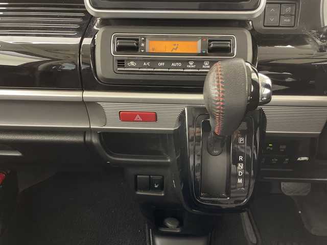 スズキ スペーシア カスタム HYBRID XS ターボ 愛知県 2018(平30)年 4.4万km フェニックスレッドパール/ブルーイッシュブラックパール 純正9型ナビ/全方位カメラ/両側パワースライドドア/クルーズコントロール/シートヒーター/バックカメラ/コーナーセンサー/純正アルミホイール/LEDヘッドライト/パドルシフト/オートマチックハイビーム/ETC/衝突軽減システム/フルセグ/CD DVD/Bluetooth/ステアリングスイッチ/スマートキー/プッシュスタート