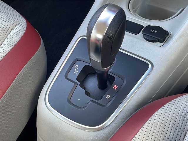 フォルクスワーゲン アップ！ ムーブアップ！ 徳島県 2014(平26)年 6.6万km 赤 社外7型ナビ　AVIC-RZ502/（DISC/USB/SD/BT/ラジオ/iPod/AUX/フルセグ）/バックカメラ/ETC/クルーズコントロール/社外フロアマット/前席シートヒーター/純正15インチアルミホイール/ハロゲンヘッドライト/スペアキー/フォグライト/リモコンキー