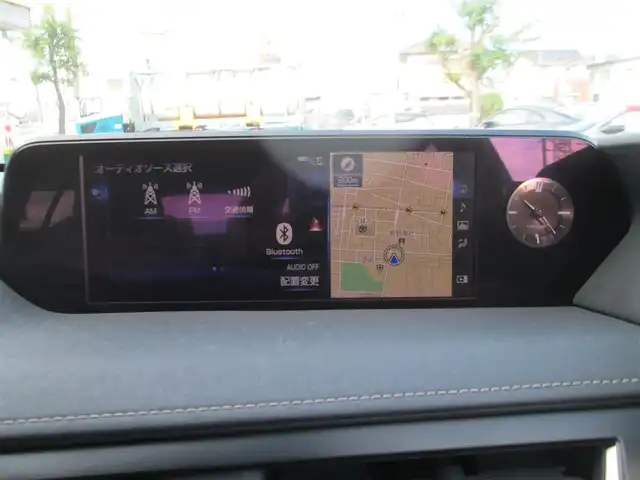 レクサス ＵＸ 250h バージョンC 千葉県 2018(平30)年 4.8万km グラファイトブラックガラスフレーク 純正ナビ、フルセグTV/パノラミックビューモニター/純正オーディオ【DVD/CD/BT/SD/USB】/Lexus Safety System＋/LEDヘッドライト&LEDフォグ/レーダークルーズコントロール/レーンキープアシスト/クリアランスソナー/BSM/白革シート/運転席シートメモリ/前席パワーシート&シートヒーター/ステアリングヒーター/パワーバックドア/AC100V/純正前方ドライブレコーダー/ETC2.0/スペアキー/取扱説明書/新車時保証書