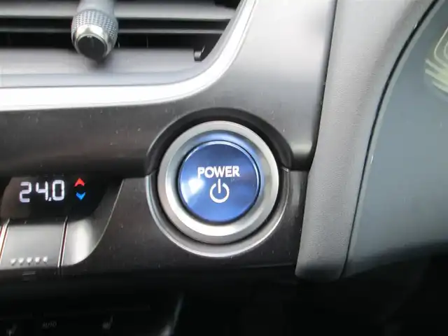 レクサス ＵＸ 250h バージョンC 千葉県 2018(平30)年 4.8万km グラファイトブラックガラスフレーク 純正ナビ、フルセグTV/パノラミックビューモニター/純正オーディオ【DVD/CD/BT/SD/USB】/Lexus Safety System＋/LEDヘッドライト&LEDフォグ/レーダークルーズコントロール/レーンキープアシスト/クリアランスソナー/BSM/白革シート/運転席シートメモリ/前席パワーシート&シートヒーター/ステアリングヒーター/パワーバックドア/AC100V/純正前方ドライブレコーダー/ETC2.0/スペアキー/取扱説明書/新車時保証書