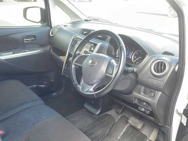 日産 デイズ ハイウェイスターX 熊本県 2014(平26)年 7.1万km ホワイトパール (株)IDOMが運営する【じしゃロン熊本店】の自社ローン対象車両になります。こちらは現金ご利用時の価格です。自社ローンご希望の方は別途その旨お申付け下さい。　/社外ディスプレイオーディオ/バックカメラ/Bluetooth接続/ETC/HIDヘッドライト/スマートキー/純正14インチアルミホイール/アイドリングストップ/フォグランプ