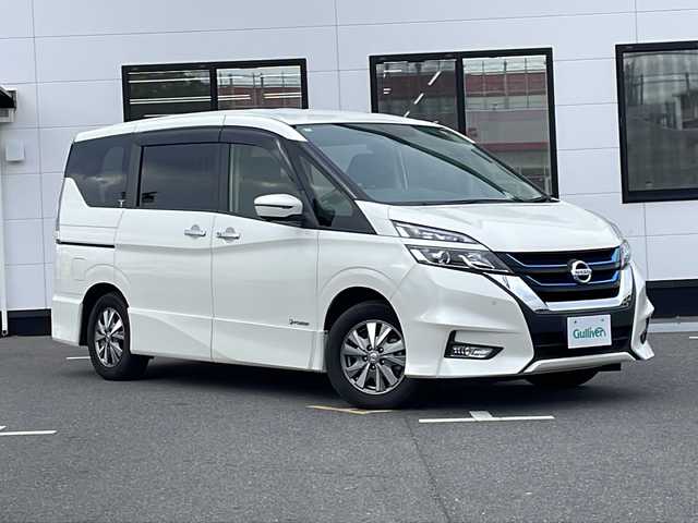 日産 セレナ e－パワー ハイウェイスター V 山口県 2019(令1)年 4.9万km ブリリアントホワイトパール 純正フリップダウンモニター/純正9インチナビ/・フルセグテレビ/・Bluetooth/・AM/FM/CD/DVD/アラウンドビューモニター/両側パワースライドドア/純正ドライブレコーダー/ETC/プロパイロット/・インテリジェントエマージェンシーブレーキ/・車線逸脱警報/・車線逸脱防止支援システム/・踏み間違い衝突防止アシスト/・ふらつき警報/・標識検知機能/・オートマチックハイビーム/・コーナーセンサー/D/N席シートヒーター/ステアリングヒーター/デジタルインナーミラー/スマートキー/スペアキー/純正15インチAW