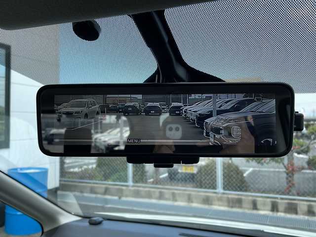 日産 セレナ e－パワー ハイウェイスター V 山口県 2019(令1)年 4.9万km ブリリアントホワイトパール 純正フリップダウンモニター/純正9インチナビ/・フルセグテレビ/・Bluetooth/・AM/FM/CD/DVD/アラウンドビューモニター/両側パワースライドドア/純正ドライブレコーダー/ETC/プロパイロット/・インテリジェントエマージェンシーブレーキ/・車線逸脱警報/・車線逸脱防止支援システム/・踏み間違い衝突防止アシスト/・ふらつき警報/・標識検知機能/・オートマチックハイビーム/・コーナーセンサー/D/N席シートヒーター/ステアリングヒーター/デジタルインナーミラー/スマートキー/スペアキー/純正15インチAW