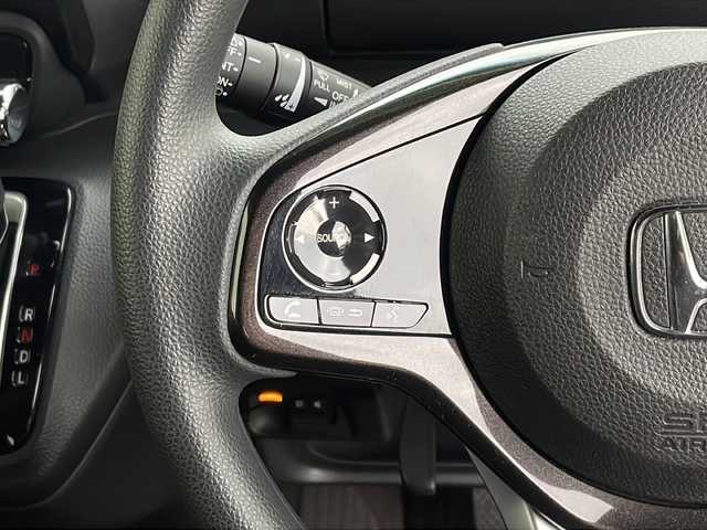 ホンダ Ｎ ＢＯＸ カスタム G L ホンダセンシング 山口県 2021(令3)年 3.6万km クリスタルブラックパール 純正7インチナビ（VXM-214VFi）/（Bluetooth/SD/CD/DVD/フルセグTV)/前後ドライブレコーダー/バックカメラ/シートヒーター（運転席/助手席）/ビルドインETC/片側パワースライドドア/Honda SENSING/・衝突軽減ブレーキ（CMBS）/・誤発進抑制機能/・歩行者事故低減ステアリング/・路外逸脱抑制機能/・渋滞追従機能付アダプティブクルーズコントロール（ACC）/・車線維持支援システム（LKAS）/・先行車発進お知らせ機能/・標識認識機能/・後方誤発進抑制機能/LEDヘッドライト/オートマチックハイビーム/オートライト/純正フロアマット/スペアキー1本/スマートキー/取扱説明書