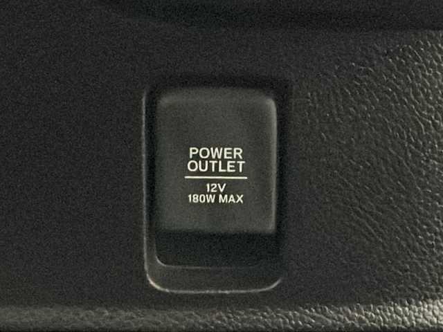 ホンダ Ｎ ＢＯＸ カスタム G L ホンダセンシング 山口県 2021(令3)年 3.6万km クリスタルブラックパール 純正7インチナビ（VXM-214VFi）/（Bluetooth/SD/CD/DVD/フルセグTV)/前後ドライブレコーダー/バックカメラ/シートヒーター（運転席/助手席）/ビルドインETC/片側パワースライドドア/Honda SENSING/・衝突軽減ブレーキ（CMBS）/・誤発進抑制機能/・歩行者事故低減ステアリング/・路外逸脱抑制機能/・渋滞追従機能付アダプティブクルーズコントロール（ACC）/・車線維持支援システム（LKAS）/・先行車発進お知らせ機能/・標識認識機能/・後方誤発進抑制機能/LEDヘッドライト/オートマチックハイビーム/オートライト/純正フロアマット/スペアキー1本/スマートキー/取扱説明書