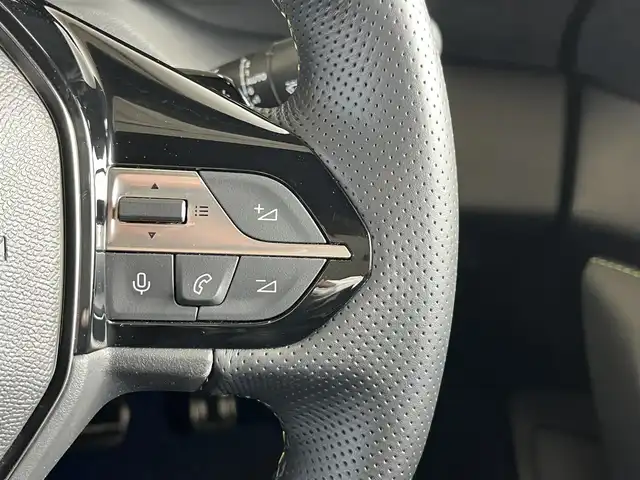 プジョー プジョー ３０８ GT ブルーHDi ブルーナッパED 山形県 2023(令5)年 3.2万km パール 純正ナビゲーション/FOCALサウンド/Bluetooth/USB/Apple CarPlay/Android Auto/Wi-Fiネットワーク/360°全方位カメラ/アクティブクルーズコントロール/レーンポジショニングアシスト/マトリクスLEDヘッドライト/専用ナッパレザーシート/シートヒーター（D/N）/ワイヤレスチャージ/デジタルインナーミラー/リバース連動ドアミラー/アンビエントライト（8色）