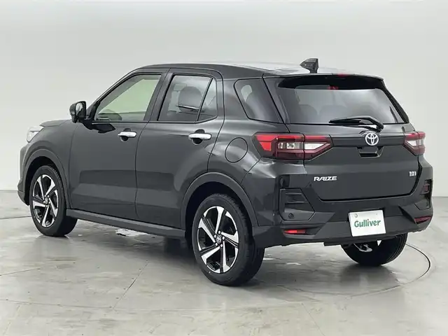 トヨタ ライズ Z 福岡県 2025(令7)年 0.1千km ブラックマイカメタリック 登録済未使用車　/純正ディスプレイオーディオ　/バックカメラ　/レーダークルーズコントロール　/コーナーセンサー　/衝突軽減ブレーキ　/レーンキープ　/先行車発進お知らせ　/シートヒーター　/純正１７インチＡＷ　/ＬＥＤヘッドライト