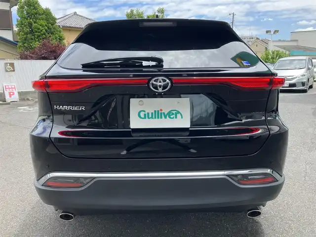 トヨタ ハリアー G 埼玉県 2021(令3)年 1.4万km ブラック ワンオーナー/純正メモリナビ/(Bluetooth/FM/AM/USB)/バックモニター/デジタルインナーミラー/純正ドライブレコーダー/パワーバックドア/レーダークルーズコントロール/レーンキープアシスト/前後コーナーセンサー/オートホールド付電子パーキング/衝突被害軽減システム/LEDオートライト/ハーフレザーシート/運転席パワーシート/純正18インチアルミホイール/ステアリングリモコン/革巻きステアリング/スマートキー（スペアキーあり）/ビルトインETC2.0/電動格納ミラー/プッシュスタート