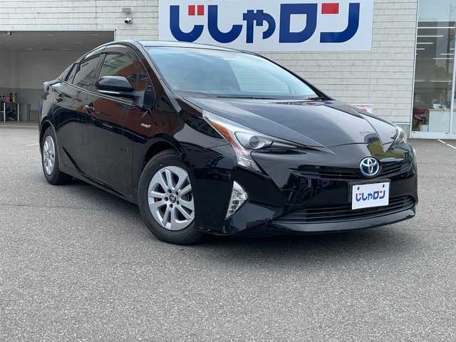トヨタ プリウス S 東京都 2016(平28)年 13.1万km アティチュードブラックマイカ じしゃロン昭島店にて販売成約済//純正オーディオ/USB・AUX接続可能/ETC/純正フロアマット/電動格納ミラー