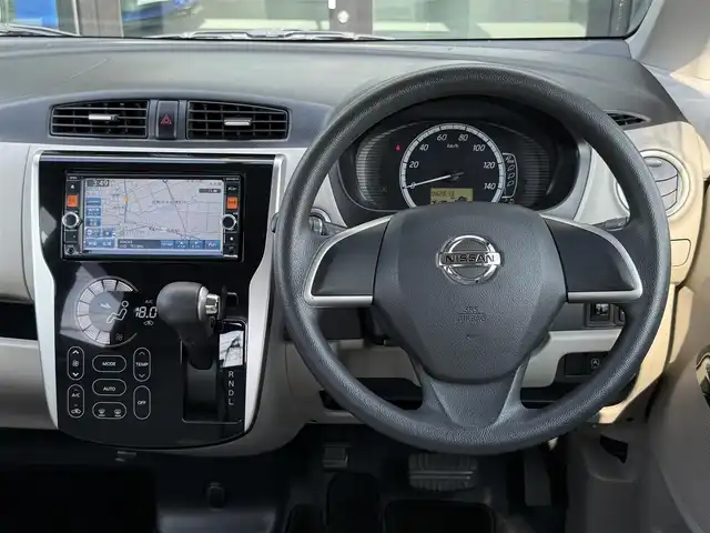 日産 デイズ X 栃木県 2013(平25)年 6.3万km プレミアムパープルP 純正SDナビ/アラウンドビューモニター/DVD再生機能/Bluetoothオーディオ/フルセグTV/スマートキー/アイドリングストップ/社外14インチAW/純正フロアマット/純正ドアバイザー