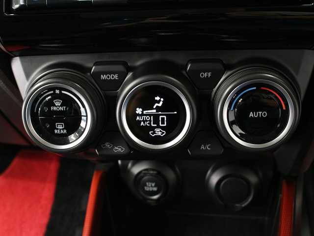スズキ スイフト スポーツ 三重県 2020(令2)年 4.1万km スーパーブラックパール 6MT/セーフティパッケージ/純正8インチメモリナビ /　フルセグTV/CD/DVD/Bluetooth/バックカメラ/コムテックドライブレコーダー/レーダークルーズコントロール/レーンディパーチャーアラート/前席シートヒーター/ステアリングリモコン/ビルトインETC/純正17インチアルミホイール/LEDヘッドランプ/・オートライト/フォグランプ/プッシュスタート/スマートキー×2/新車時保証書/取扱説明書