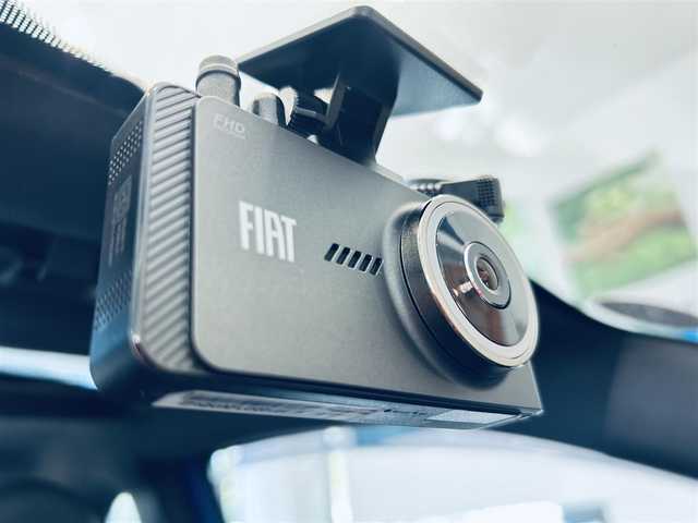 フィアット ５００ スポーツ 大阪府 2022(令4)年 1.6万km 青 150台限定車/ガラスルーフ/ハーフレザー/純正ディスプレイオーディオ/applecarplay/クリアランスソナー/純正16インチAW/HIDヘッドライト/ETC/ドラレコ/USB/Bluetooth/革巻スポーツステアリング/クルコン