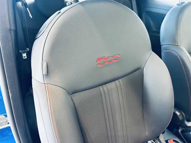 フィアット ５００ スポーツ 大阪府 2022(令4)年 1.6万km 青 150台限定車/ガラスルーフ/ハーフレザー/純正ディスプレイオーディオ/applecarplay/クリアランスソナー/純正16インチAW/HIDヘッドライト/ETC/ドラレコ/USB/Bluetooth/革巻スポーツステアリング/クルコン