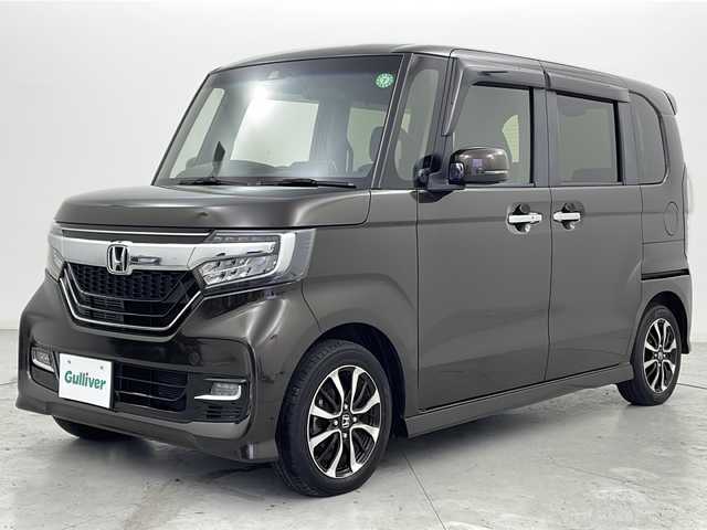 ホンダ Ｎ ＢＯＸ カスタム G EX ホンダセンシング 宮城県 2018(平30)年 5.7万km プレミアムグラマラスブロンズP 禁煙車/助手席ロングスライドシート/ホンダセンシング/・衝突軽減ブレーキ/・レーンキープアシスト/・アダプティブクルーズコントロール/・オートハイビーム/・リアコーナーセンサー/純正SDナビ/・CD.DVD.SD.BT.USB/フルセグTV/バックカメラ/両側パワースライドドア/ビルトインETC/LEDヘッドライト/LEDフォグランプ/ECONスイッチ/横滑り防止装置/ステアリングスイッチ/プッシュスタート/スマートキー/純正14インチアルミホイール/純正フロアマット/ロールサンシェード