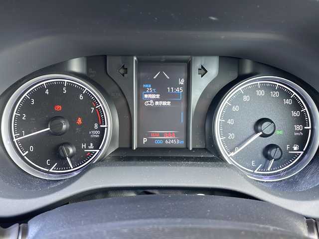 トヨタ ハリアー S 静岡県 2020(令2)年 6.3万km ブラック 純正ナビ/・ラジオ/USB/Bluetooth/Miracast/HDMI/主要装備/・レーダークルーズコントロール　/・ドライブレコーダー　/・ＥＴＣ　/・ステアリングリモコン　/・ヒーテッドドアミラー　/・レーンキープアシスト　/・コーナーセンサー　/・バックカメラ　/・オートハイビーム　/・オートライト/・ホールド/・プリクラッシュセーフティー/・SOSコール/・プッシュスタート/・スマートキー/・社外レザーシート