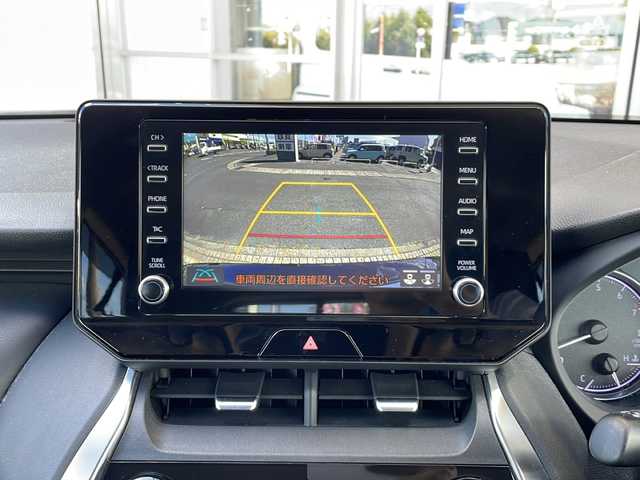 トヨタ ハリアー S 静岡県 2020(令2)年 6.3万km ブラック 純正ナビ/・ラジオ/USB/Bluetooth/Miracast/HDMI/主要装備/・レーダークルーズコントロール　/・ドライブレコーダー　/・ＥＴＣ　/・ステアリングリモコン　/・ヒーテッドドアミラー　/・レーンキープアシスト　/・コーナーセンサー　/・バックカメラ　/・オートハイビーム　/・オートライト/・ホールド/・プリクラッシュセーフティー/・SOSコール/・プッシュスタート/・スマートキー/・社外レザーシート