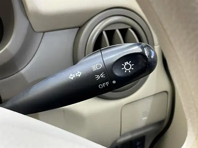 スズキ アルト F 岩手県 2012(平24)年 8.2万km エアブルーメタリック KENWOODナビ/ワンセグTV/CD・DVD・AUX・USB・RCA入力/ヘッドライトレベライザー/純正フロアマット/１３インチスチールホイール/純正ホイールキャップ/パワーステアリング/パワーウインドウ/エアコンディショナー