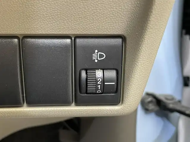 スズキ アルト F 岩手県 2012(平24)年 8.2万km エアブルーメタリック KENWOODナビ/ワンセグTV/CD・DVD・AUX・USB・RCA入力/ヘッドライトレベライザー/純正フロアマット/１３インチスチールホイール/純正ホイールキャップ/パワーステアリング/パワーウインドウ/エアコンディショナー