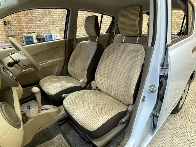 スズキ アルト F 岩手県 2012(平24)年 8.2万km エアブルーメタリック KENWOODナビ/ワンセグTV/CD・DVD・AUX・USB・RCA入力/ヘッドライトレベライザー/純正フロアマット/１３インチスチールホイール/純正ホイールキャップ/パワーステアリング/パワーウインドウ/エアコンディショナー