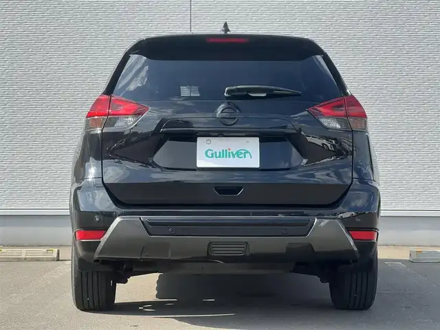 日産 エクストレイル 20X エクストリーマーX 秋田県 2018(平30)年 11.8万km ダイヤモンドブラック ４WD/インテリジェントエマージェンシーブレーキ/LEDヘッドライト/純正メモリナビ（DVD/CD/BT)/フルセグ/バックカメラ/日産純正１８インチアルミ（夏タイヤ装着）/スマートキー/純正エンジンスターター/アイドリングストップ/プッシュスタート/コーナーセンサー/ダウンヒルアシストコントロール/ステアリングスイッチ/電動リアゲート/ビルトインETC/センターデフロック/純正フロアマット/純正ドアバイザー/オートライト/オートエアコン/パワーステアリング/パワーウィンドウ/横滑り防止/盗難防止装置/寒冷地仕様/電動格納ウィンカーミラー/保証書/取扱説明書/記録簿/スペアキー×１