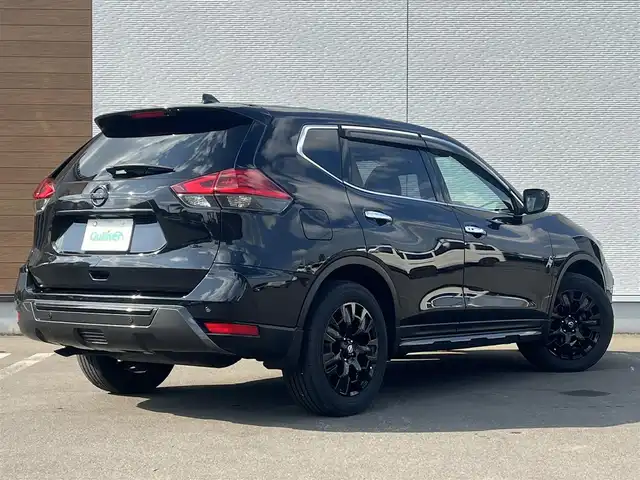 日産 エクストレイル 20X エクストリーマーX 秋田県 2018(平30)年 11.8万km ダイヤモンドブラック ４WD/インテリジェントエマージェンシーブレーキ/LEDヘッドライト/純正メモリナビ（DVD/CD/BT)/フルセグ/バックカメラ/日産純正１８インチアルミ（夏タイヤ装着）/スマートキー/純正エンジンスターター/アイドリングストップ/プッシュスタート/コーナーセンサー/ダウンヒルアシストコントロール/ステアリングスイッチ/電動リアゲート/ビルトインETC/センターデフロック/純正フロアマット/純正ドアバイザー/オートライト/オートエアコン/パワーステアリング/パワーウィンドウ/横滑り防止/盗難防止装置/寒冷地仕様/電動格納ウィンカーミラー/保証書/取扱説明書/記録簿/スペアキー×１