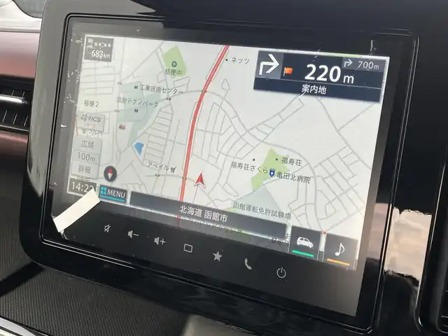 スズキ スペーシア カスタム HYBRID XS ターボ 道南・函館 2025(令7)年 0.1千km ピュアホワイトP /純正ナビ//フルセグTV//全周囲カメラ//両側パワースライドドア//シートヒーター//パドルシフト//クルーズコントロール//レーンキープアシスト//衝突被害軽減ブレーキ//コーナーセンサー//ヘッドアップディスプレイ//スマートキー