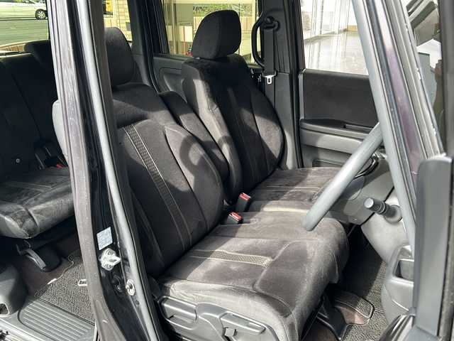 ホンダ Ｎ ＢＯＸ カスタム G L ホンダセンシング 静岡県 2019(平31)年 7.3万km プレミアムベルベットパープル・パール 社外メモリナビ/・CD/・DVD/・フルセグＴＶ/・Bluetooth/・AM/・FM/主要装備/・片側パワスラ/・衝突軽減/・レーンキープ/・追従クルコン/・バックカメラ/・ETC/・ドラレコ/・ステアリングリモコン/・LEDヘッドライト/・オートライト/・スマートキー/・プッシュスタート/・スマートキー1本/・TVキャンセラー/・純正フロアマット/・純正アルミホイール