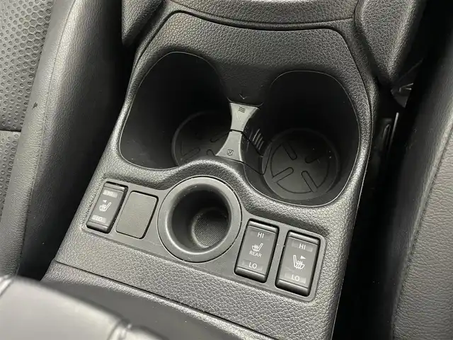 日産 エクストレイル 20Xi 埼玉県 2020(令2)年 6.1万km ダイヤモンドブラック プロパイロット 9型ナビ 360° 液晶ミラー シートヒーター ドライブレコーダー パワーバックドア BSM ETC コーナーセンサー オートハイビーム レーンキープアシスト 衝突軽減システム