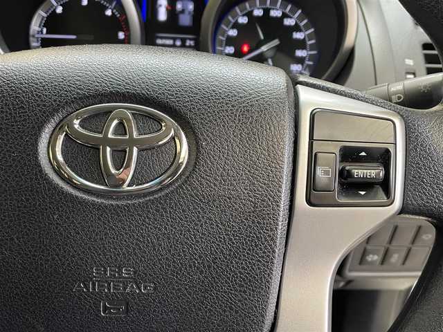 トヨタ ランドクルーザー プラド TX 岩手県 2015(平27)年 8万km ホワイトパールクリスタルシャイン ４WD/モデリスタフロントスポイラー/ディーゼルターボ/センターデフロック/ダウンヒルアシスト/MTモード付AT/横滑り防止装置/ストラーダナビ/フルセグTV/バックカメラ/ドライブレコーダー/ETC/ヘッドライトウォッシャー/トノカバー/オートライト/LEDヘッドランプ/フォグランプ/純正１７インチアルミホイール/純正フロアマット