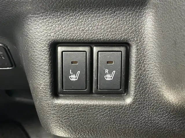 スズキ スペーシア カスタム HYBRID GS 鳥取県 2018(平30)年 9.8万km ピュアホワイトP (株)IDOMが運営する【じしゃロン鳥取店】の自社ローン対象車両になります。こちらは現金ご利用時の価格です。自社ローンご希望の方は別途その旨お申付け下さい。/４WD/純正ナビ（KXM-E503W）/・フルセグTV/・AM/FM/・CD/DVD/・Bluetooth接続/片側パワースライドドア/バックカメラ/純正フロアマット/プッシュスタート/ETC/純正アルミホイール