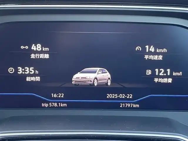 フォルクスワーゲン ポロ TSIハイライン 埼玉県 2019(平31)年 2.2万km ピュアホワイト 純正メモリーナビ/(Bluetooth/CD/DVD/USB/フルセグ)/バックカメラ/Apple Car Play/アダプティブクルーズコントロール/ブラインドスポットモニター/純正16インチアルミホイール/純正フロアマット/パーキングアシスト/スマートキー/アンビエントライト/LEDヘッドライト/ETC