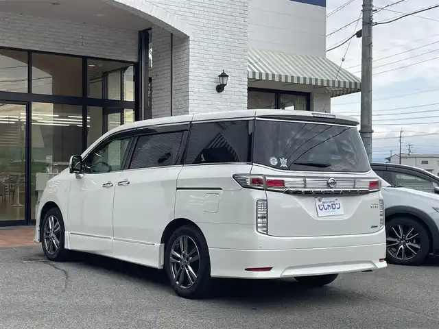 日産 エルグランド