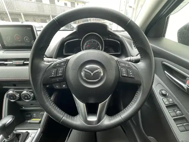 マツダ デミオ XD ツーリング 神奈川県 2015(平27)年 2.1万km スノーフレイクホワイトパールマイカ 純正SDナビ/　Bluetooth/CD/DVD/USB/AUX/フルセグTV/バックカメラ/クルーズコントロール/パドルシフト/衝突被害軽減システム/横滑り防止装置/ETC/LEDヘッドライト/オートライト/アイドリングストップ/純正16インチAW/スマートキー/スペアキー/保証書/取扱説明書