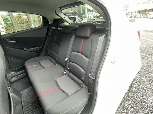 マツダ デミオ XD ツーリング 神奈川県 2015(平27)年 2.1万km スノーフレイクホワイトパールマイカ 純正SDナビ/　Bluetooth/CD/DVD/USB/AUX/フルセグTV/バックカメラ/クルーズコントロール/パドルシフト/衝突被害軽減システム/横滑り防止装置/ETC/LEDヘッドライト/オートライト/アイドリングストップ/純正16インチAW/スマートキー/スペアキー/保証書/取扱説明書
