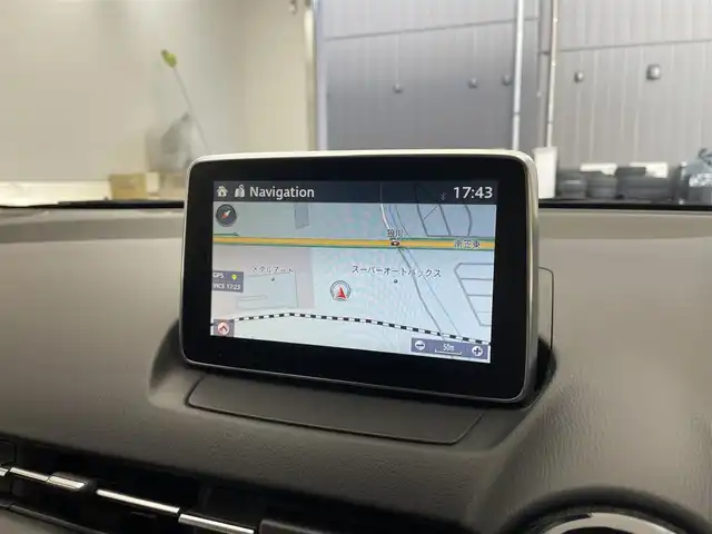 マツダ デミオ XD ツーリング 滋賀県 2015(平27)年 2.1万km スノーフレイクホワイトパールマイカ 純正SDナビ/　Bluetooth/CD/DVD/USB/AUX/フルセグTV/バックカメラ/クルーズコントロール/パドルシフト/衝突被害軽減システム/横滑り防止装置/ETC/LEDヘッドライト/オートライト/アイドリングストップ/純正16インチAW/スマートキー/スペアキー/保証書/取扱説明書
