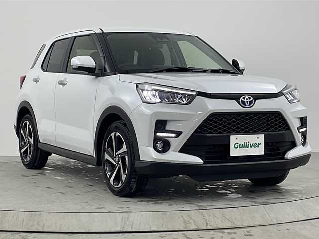 トヨタ ライズ Z 熊本県 2025(令7)年 0.1千km シャイニングホワイトパール 登録済未使用車　/純正ディスプレイオーディオ　/バックカメラ　/レーダークルーズコントロール　/コーナーセンサー　/衝突被害軽減ブレーキ　/レーンキープ　/横滑り防止装置　/シートヒーター　/純正１７インチＡＷ　/ＬＥＤヘッドライト