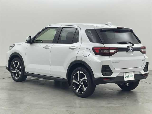 トヨタ ライズ Z 福岡県 2025(令7)年 0.1万km未満 シャイニングホワイトパール 登録済未使用車　/純正ディスプレイオーディオ　/バックカメラ　/レーダークルーズコントロール　/コーナーセンサー　/衝突被害軽減ブレーキ　/レーンキープ　/横滑り防止装置　/シートヒーター　/純正１７インチＡＷ　/ＬＥＤヘッドライト