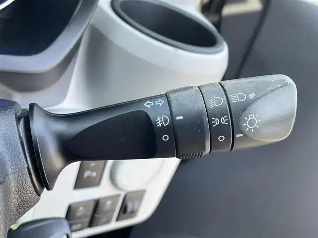 ダイハツ ミラ イース X SAⅢ 愛媛県 2018(平30)年 4.9万km ブラックマイカメタリック 社外ナビ/・ワンセグ/・ラジオ/・CD/・USB/バックカメラ/ETC/前方ドライブレコーダー/スペアキー/コーナーセンサー/電動格納ミラー/オートハイビーム/ヘッドライトレベライザー/IDOFIX