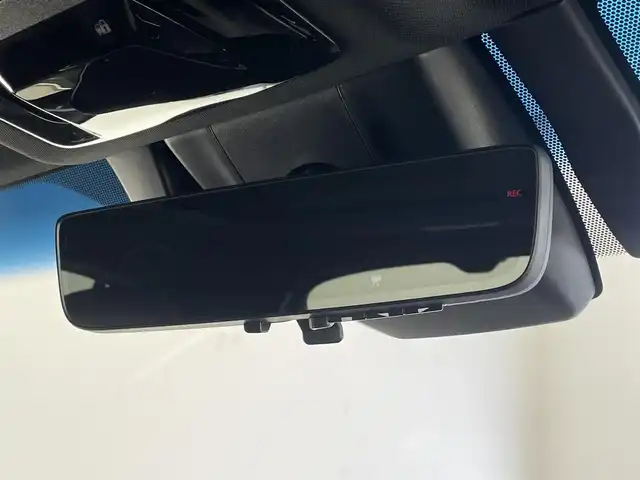 トヨタ ハリアー ハイブリッド Z レザーパッケージ 愛知県 2024(令6)年 1.2万km プレシャスブラックパール 純正１２．３型ナビ　ＪＢＬサウンド　フルセグ　全方位カメラ　パノラマムーンルーフ　デジタルインナーミラー　ＢＳＭ　黒革　温・冷シート　ＨＵＤ　衝突軽減　ＬＥＤオートライト　ドラレコ　ＥＴＣ２．０　禁煙