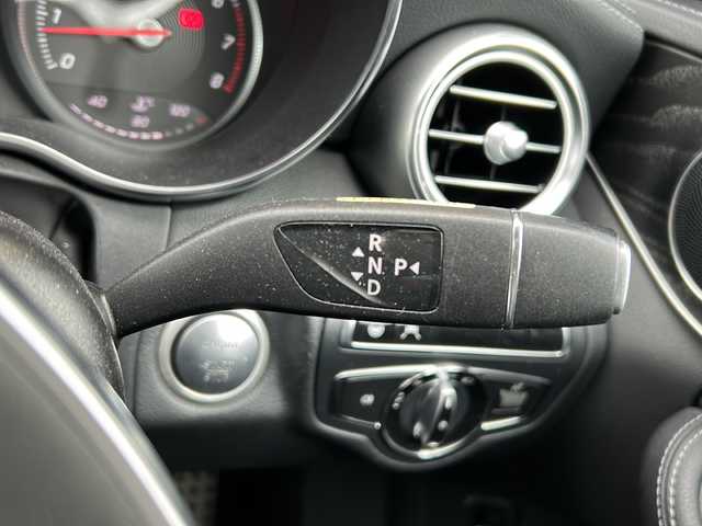 メルセデス・ベンツ Ｃ２５０ スポーツ 静岡県 2015(平27)年 4.7万km ヒヤシンスレッド 純正ナビ/・CD/DVD/SD/Bluetooth/・フルセグTV/主要装備/・クルーズコントロール　/・ＥＴＣ　/・テレスコピックステアリング　/・ＢＳＭ　/・パドルシフト/・純正フロアマット　/・レザーシート　/・シートヒーター　/・パワーシート　/・純正アルミホイール　/・オートライト　/・レーンキープアシスト/・フォグランプ/・LEDヘッドライト/・バックカメラ/・プッシュスタート/・スマートキー