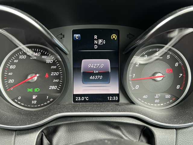 メルセデス・ベンツ Ｃ２５０ スポーツ 静岡県 2015(平27)年 4.7万km ヒヤシンスレッド 純正ナビ/・CD/DVD/SD/Bluetooth/・フルセグTV/主要装備/・クルーズコントロール　/・ＥＴＣ　/・テレスコピックステアリング　/・ＢＳＭ　/・パドルシフト/・純正フロアマット　/・レザーシート　/・シートヒーター　/・パワーシート　/・純正アルミホイール　/・オートライト　/・レーンキープアシスト/・フォグランプ/・LEDヘッドライト/・バックカメラ/・プッシュスタート/・スマートキー