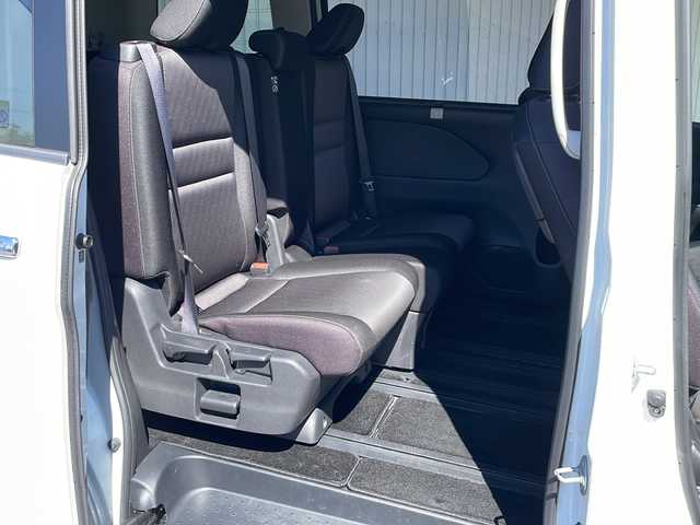 日産 セレナ ハイウェイスター V 長野県 2017(平29)年 7万km ブリリアントホワイトパール エマージェンシーブレーキ/純正メモリナビフルセグTV/両側パワースライドドア/ETC/ドライブレコーダー/純正16インチアルミ/クルーズコントロール/インテリジェントキー/ワンオーナー /保証書・取説/スペアキー