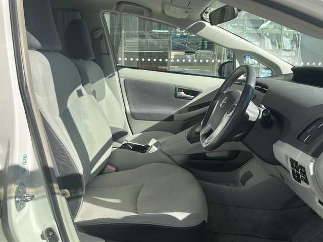 トヨタ プリウス S　LEDエディション 高知県 2010(平22)年 9万km ホワイトパールクリスタルシャイン ETC/アイドリングストップ/ナビ/・Bluetooth接続/エンジンスタートボタン/スマートキー/フロアマット純正/ABS/盗難防止装置/LEDヘッドライト/エアバッグ　W+サイド