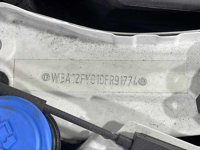 ＢＭＷ ＢＭＷ ３１８ｉ ツーリング Mスポーツ 沖縄県 2023(令5)年 0.7万km アルピンホワイトⅢ 禁煙車/ワンオーナー/純正ナビ/全方位カメラ/AppleCarPlay/BluetoothAudio/置くだけ充電/衝突被害軽減システム/アクティブクルーズコントロール/ビルドインETC/ハーフレザーシート/パワーシート/シートヒーター/コーナーセンサー/ヘッドアップディスプレイ/ブラインドスポットモニター/パドルシフト/オートライト/保証書/取扱説明書/純正18インチアルミホイール/純正フロアマット/スペアキー