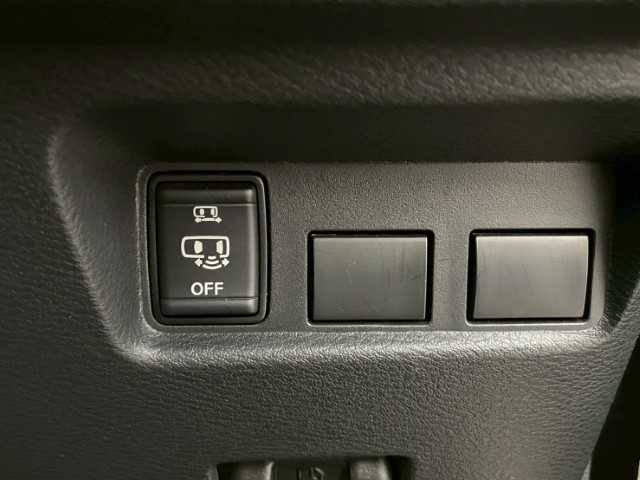 日産 ルークス ハイウェイスター X 岩手県 2020(令2)年 5.9万km ブラック 純正9インチSDナビ/ステアリングリモコン/ハンズフリースライドドア/フォグライト/電動格納ミラー/LEDヘッドライト/レーンキープアシスト/オートマチックハイビーム/シートヒーター/ドラレコ/フルセグ/全方位カメラ/ETC