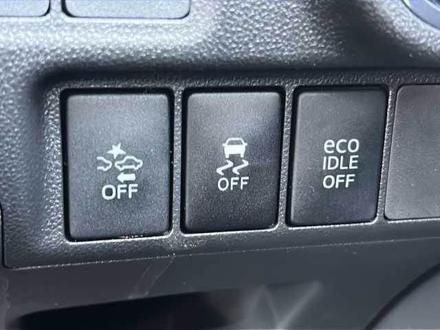 ダイハツ キャスト スタイル G SAⅡ 石川県 2016(平28)年 2.8万km パールホワイトⅢ スマートアシストII/・衝突回避支援ブレーキ機能/・衝突警報機能/・誤発進抑制制御機能/・先行車発進お知らせ機能/・VSC&TRC/・レーンキープアシスト/純正SDナビゲーション/【CD・DVD・Bluetooth・SD・AUX】/型番：NSZP-W65DF/D席シートヒーター/ステアリングリモコン/アイドリングストップ/LEDヘッドライト/・オートライト/・フォグランプ/プッシュスタート/・スマートキー/・スペアキー/純正フロアマット/取扱説明書/保証書